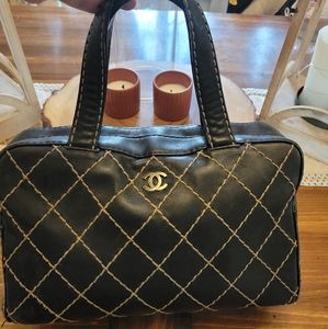 Chanel surpique satchell
